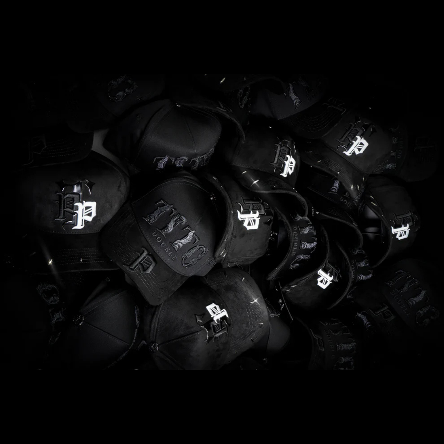 png_1500x1500_71976685